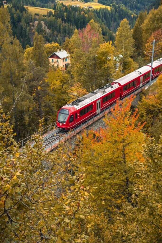 The most breathtaking train journeys in Switzerland