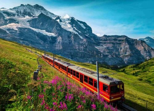 switzerland-train-mountains