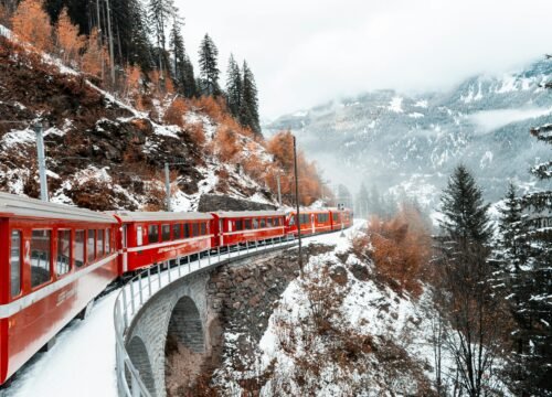 10 Irresistible Reasons to Visit Switzerland